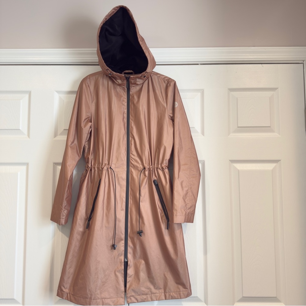 Bernardo Hooded Rain Jacket Women Size XS Rose Gold Long Sleeve Coat